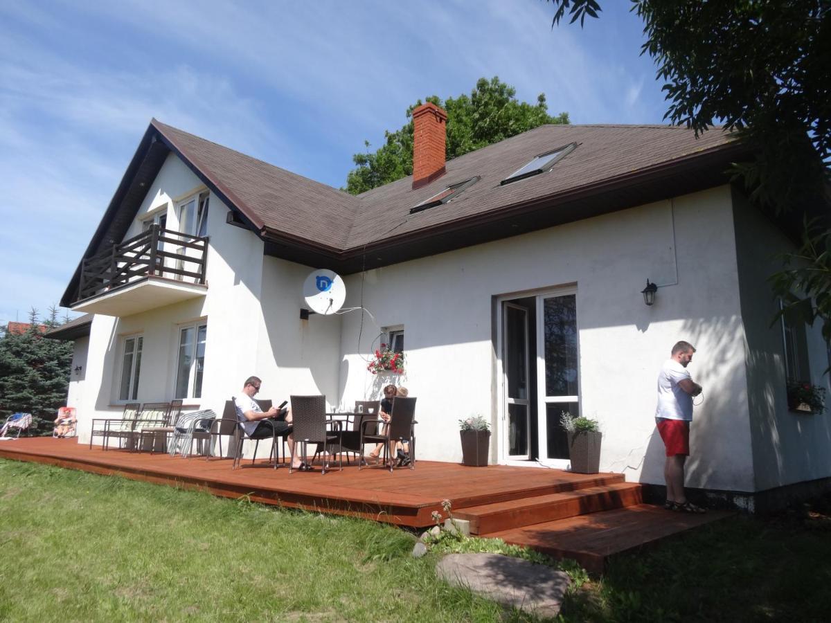 Dworek Debina - Idealny Dla Rodzin I Przyjaciol - Wspolna Sala Do Biesiadowania , Plaza Przyjazna Psom Экстерьер фото