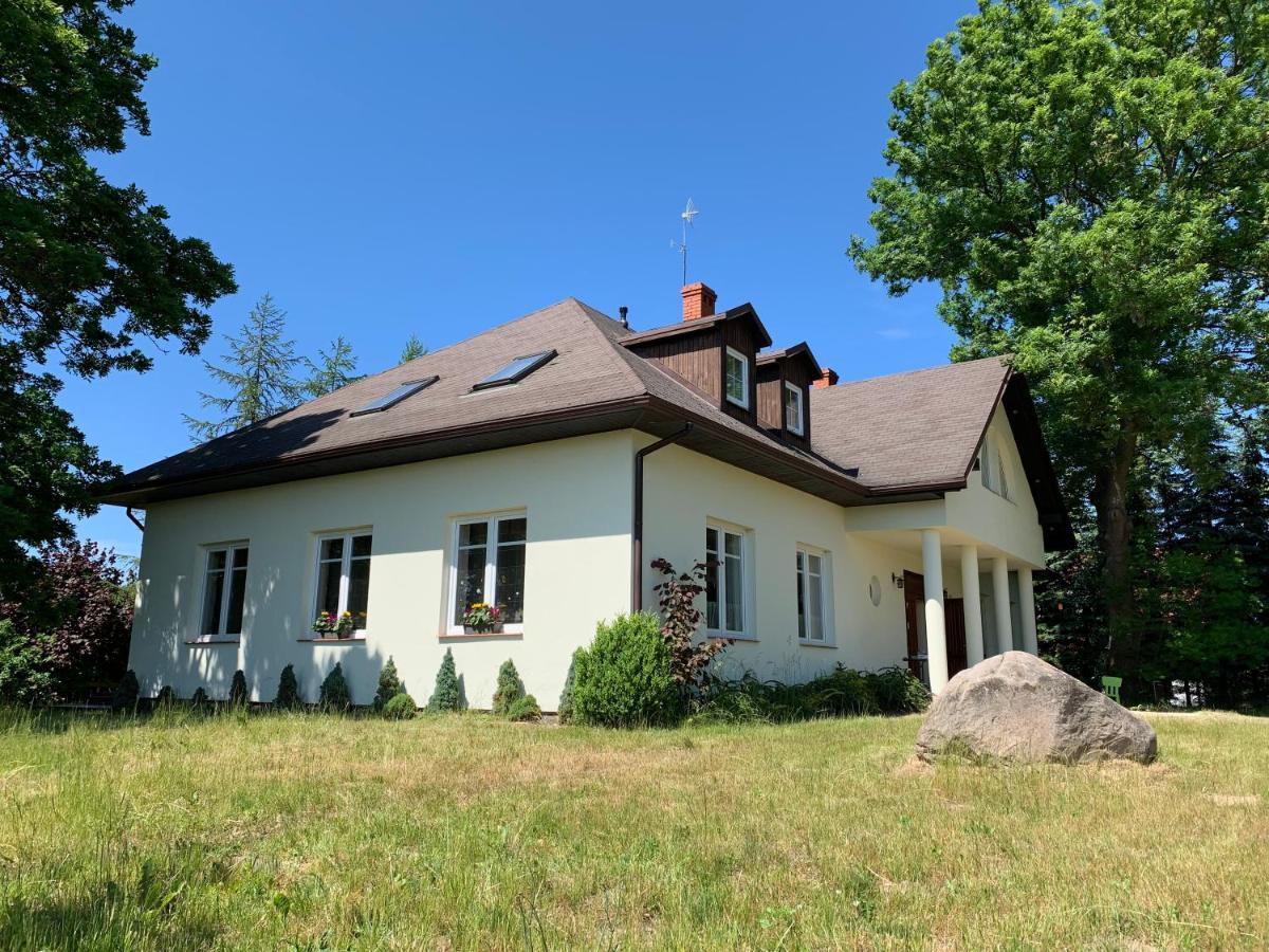 Dworek Debina - Idealny Dla Rodzin I Przyjaciol - Wspolna Sala Do Biesiadowania , Plaza Przyjazna Psom Экстерьер фото