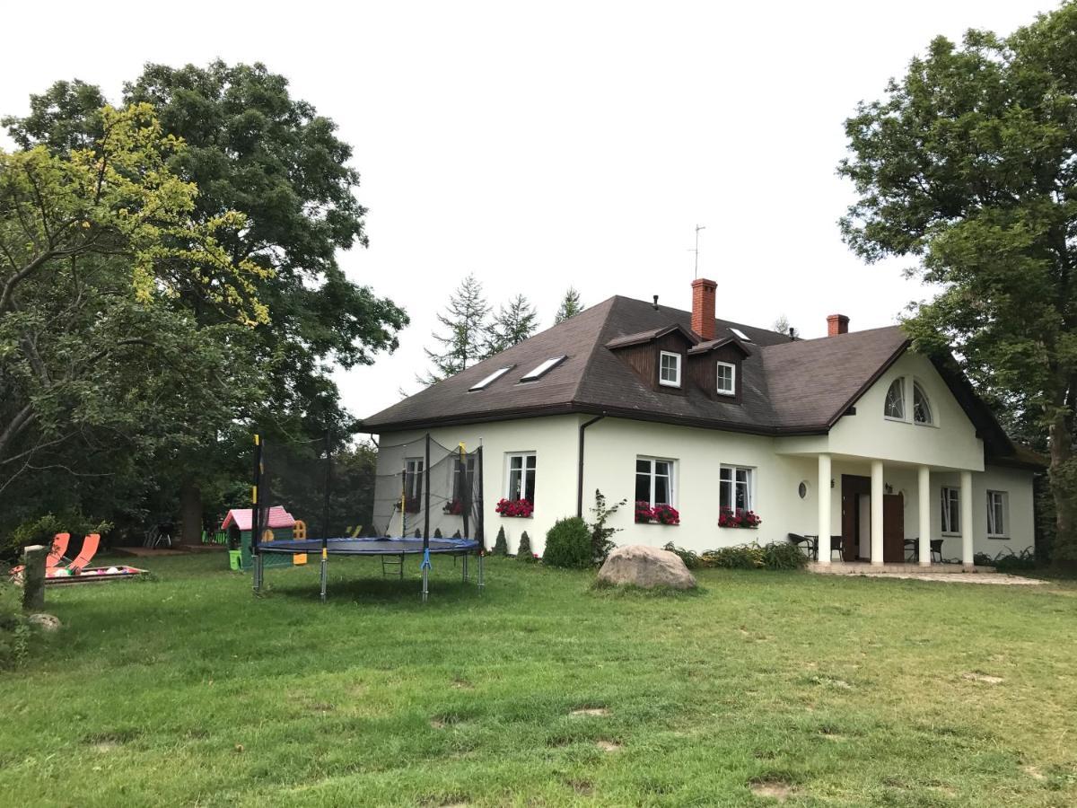 Dworek Debina - Idealny Dla Rodzin I Przyjaciol - Wspolna Sala Do Biesiadowania , Plaza Przyjazna Psom Экстерьер фото